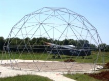 GEODETSKA KUPOLA -model GEO-NET 12M konstrukcija,aerodrom Vrsar ,postavljena za potrebe
obuke padobranaca i pilota 